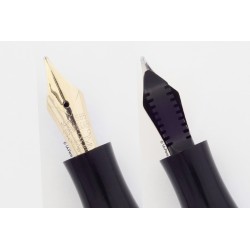 Soennecken 412 Celluloid Piston-filler w/ Click-mechanism flex 14K M Gold-nib Vintage