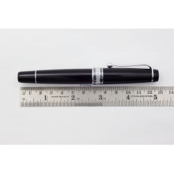 Aurora Optima Resin Piston-filler Black 14K F Gold-nib
