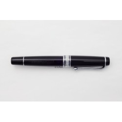 Aurora Optima Resin Piston-filler Black 14K F Gold-nib