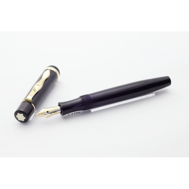 Montblanc Masterpiece K122 Black Hard-Rubber Push-knob filler 14C M Gold-nib Vintage
